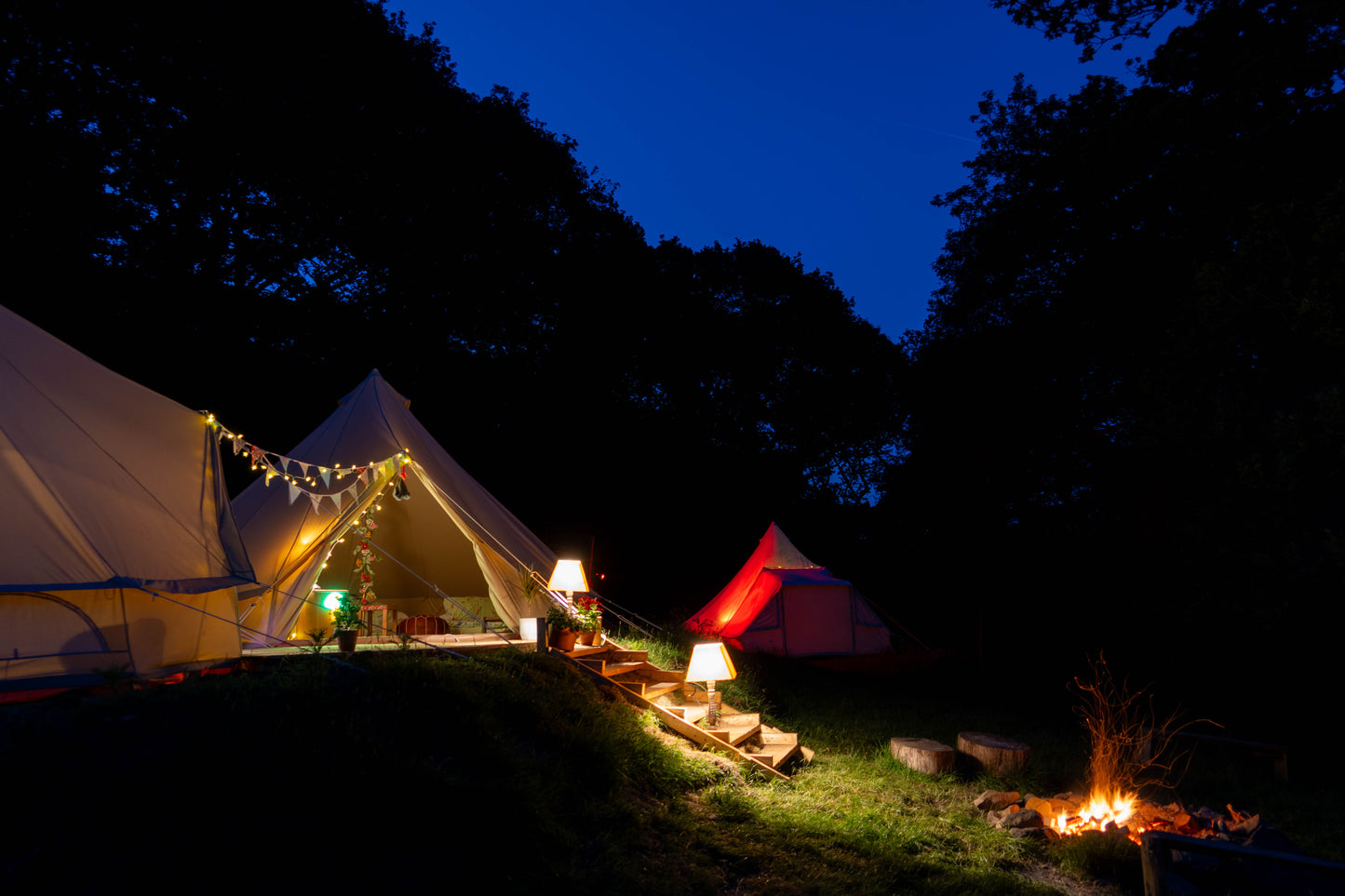 Book Hideaway Retreat Site