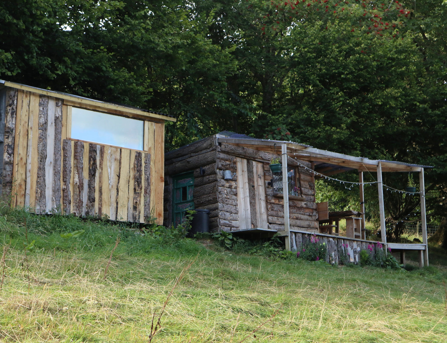 Book Hideaway Retreat Site
