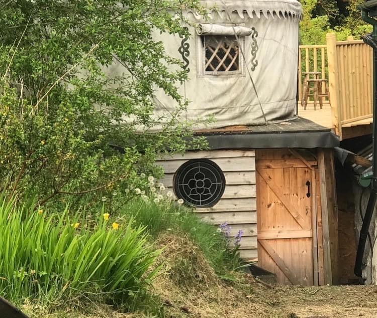Book Hideaway Retreat Site
