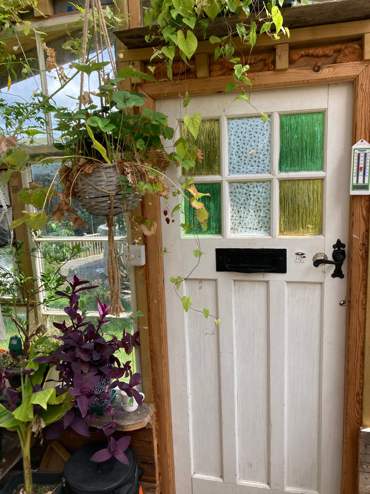 Book Hideaway Retreat Site