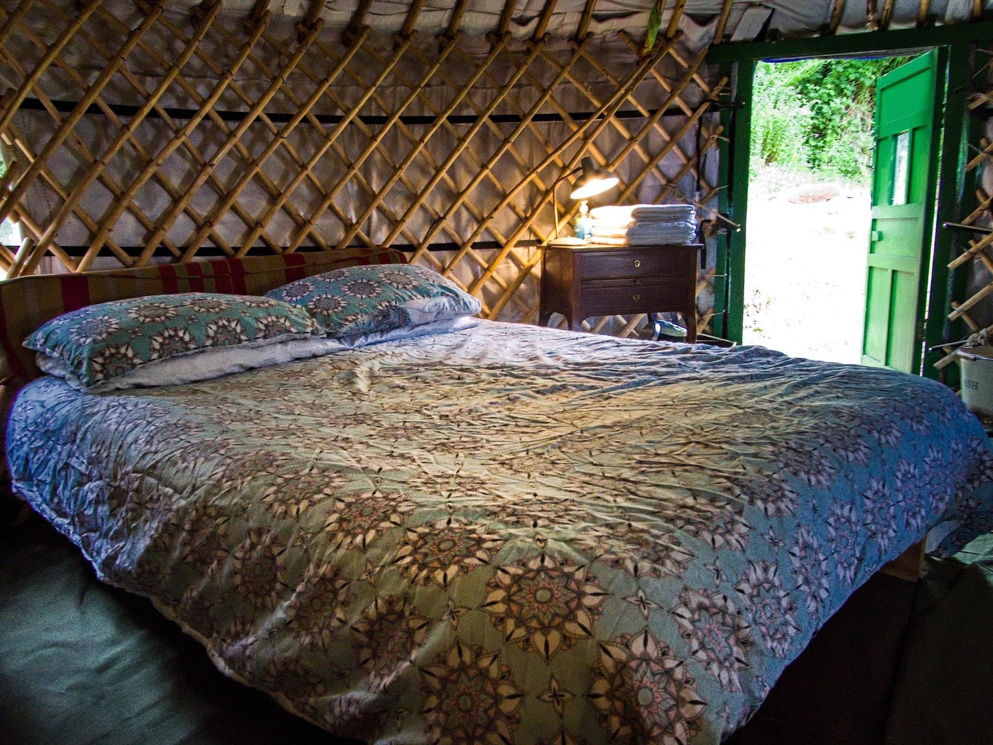 Book Hideaway Retreat Site
