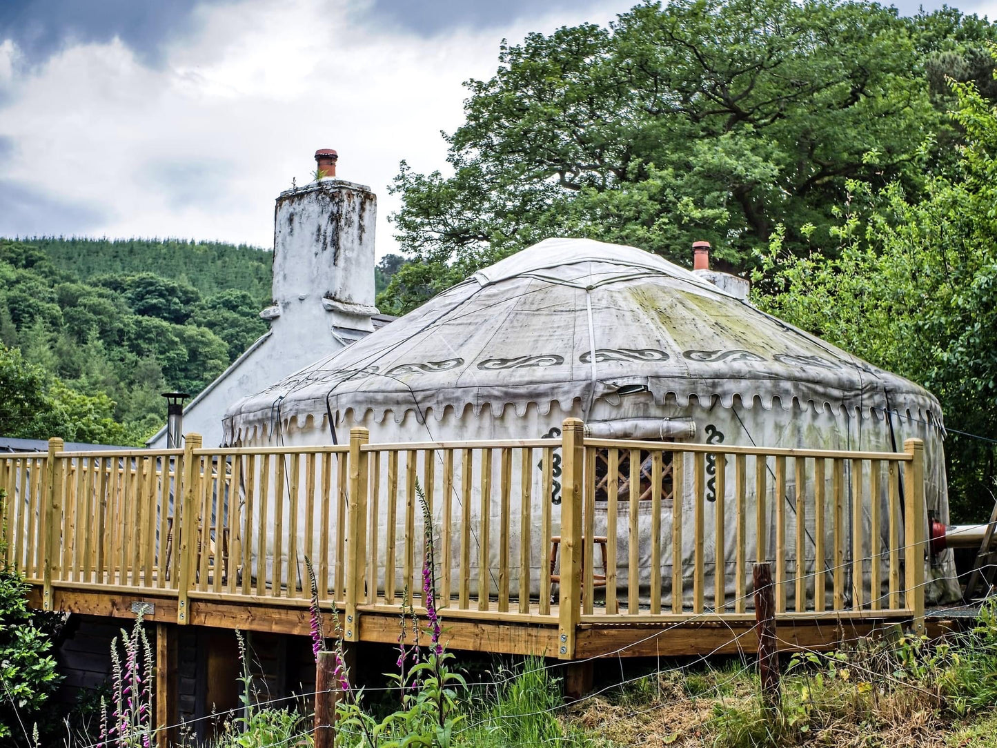 Book Hideaway Retreat Site
