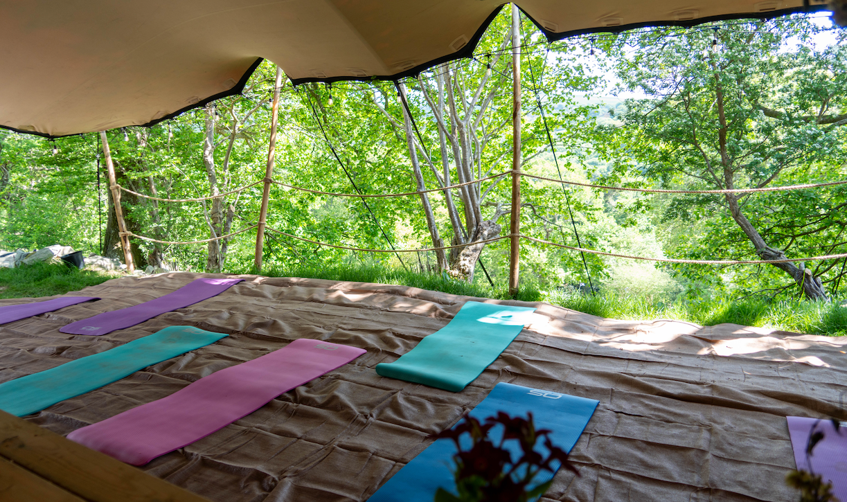 Book Hideaway Retreat Site
