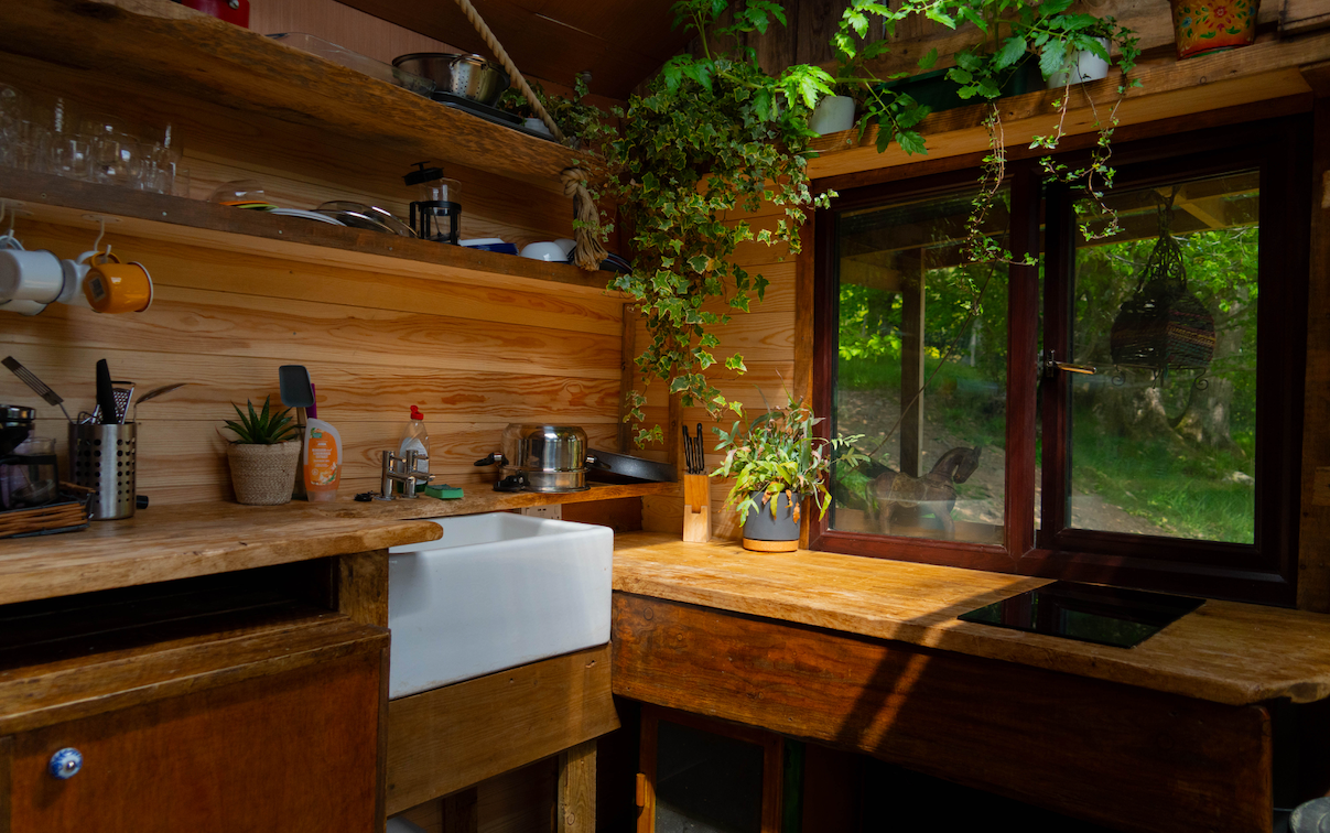 Book Hideaway Retreat Site