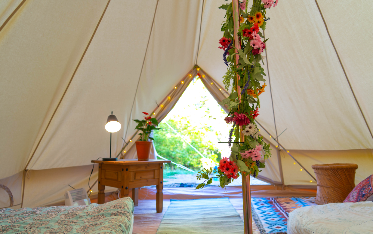 Book Hideaway Retreat Site