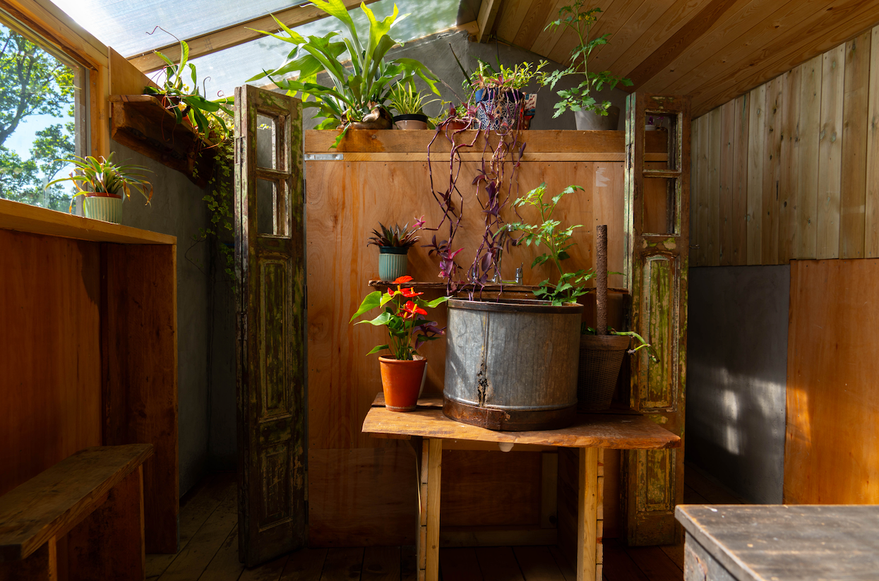 Book Hideaway Retreat Site